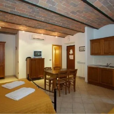 아파트호텔 Oasi Del Grillo 3*