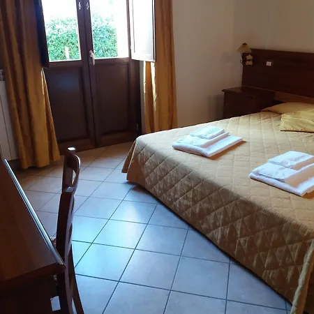 Oasi Del Grillo 카스텔누오보베라덴가