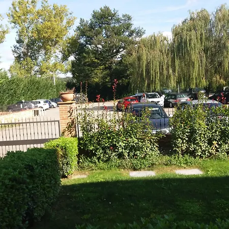 Oasi Del Grillo 카스텔누오보베라덴가