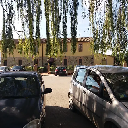 아파트호텔 Oasi Del Grillo 3*