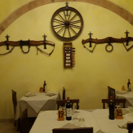 아파트호텔 Oasi Del Grillo 3*